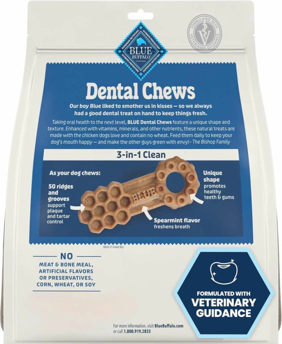 Blue Buffalo Natural Dental Chews for Medium Dogs, Chicken & Spearmint Flavor, 34.5-Oz Bag (42 Count) - Healthy Dog Treats for Oral Care